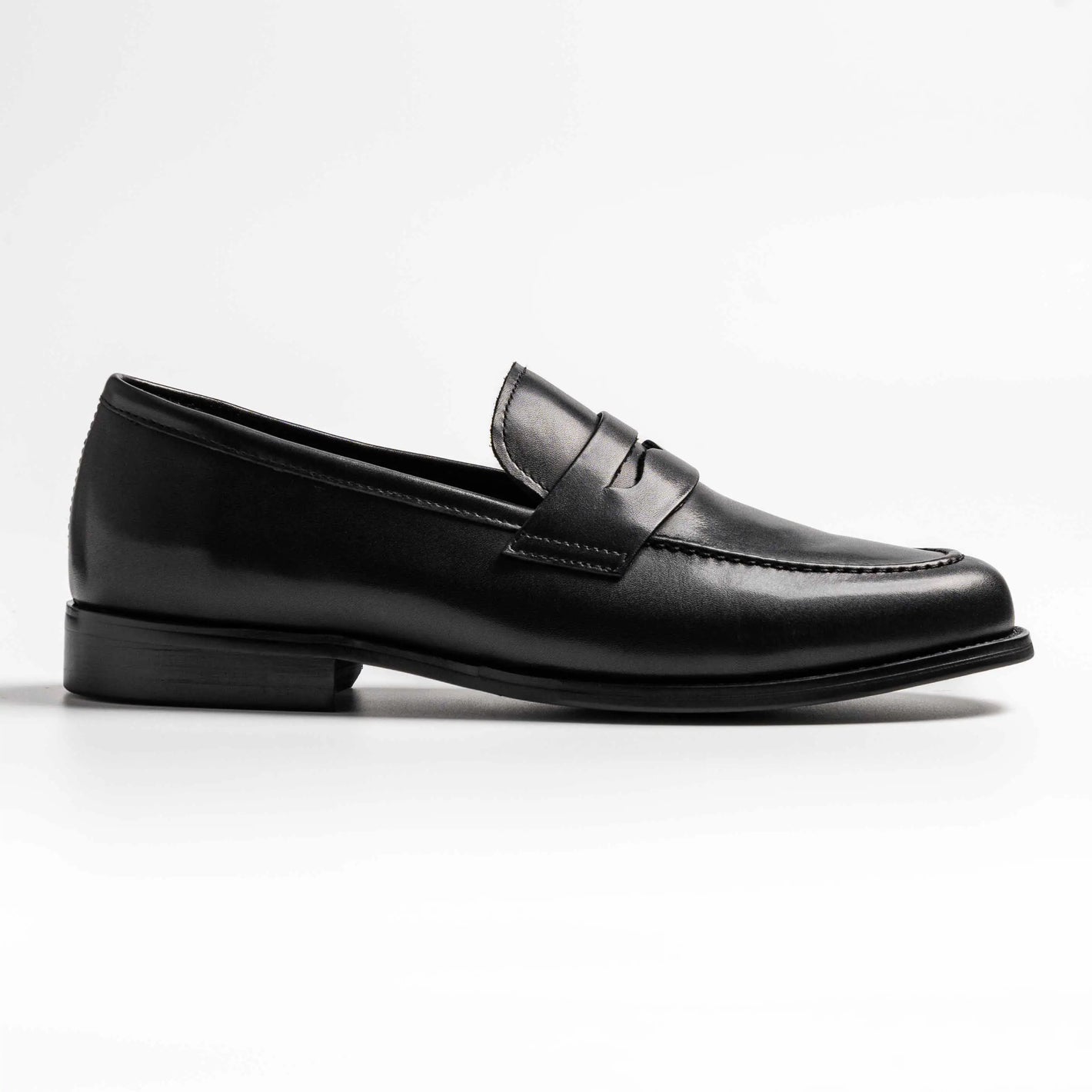 classic round toe penny loafer in black, duxton in black